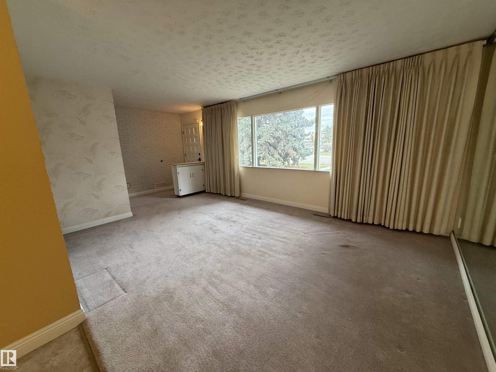 12916 95a St Nw, Edmonton, Alberta  T5E 4A1 - Photo 6 - E4485943