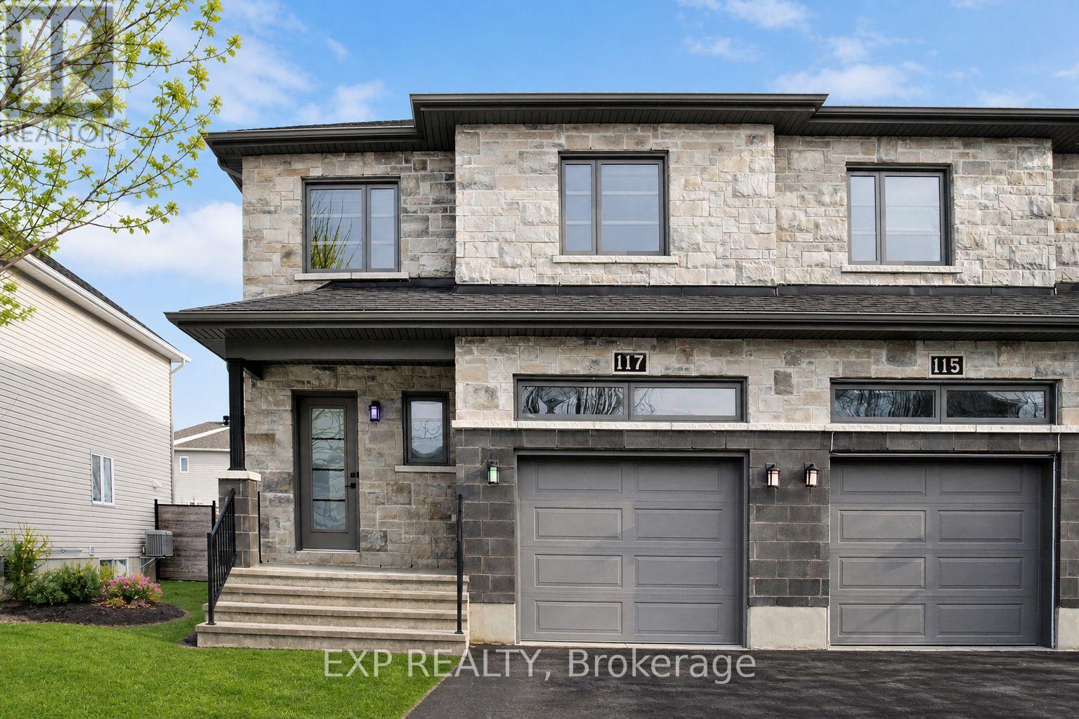 117 BROADWAY AVENUE, Russell, Ontario