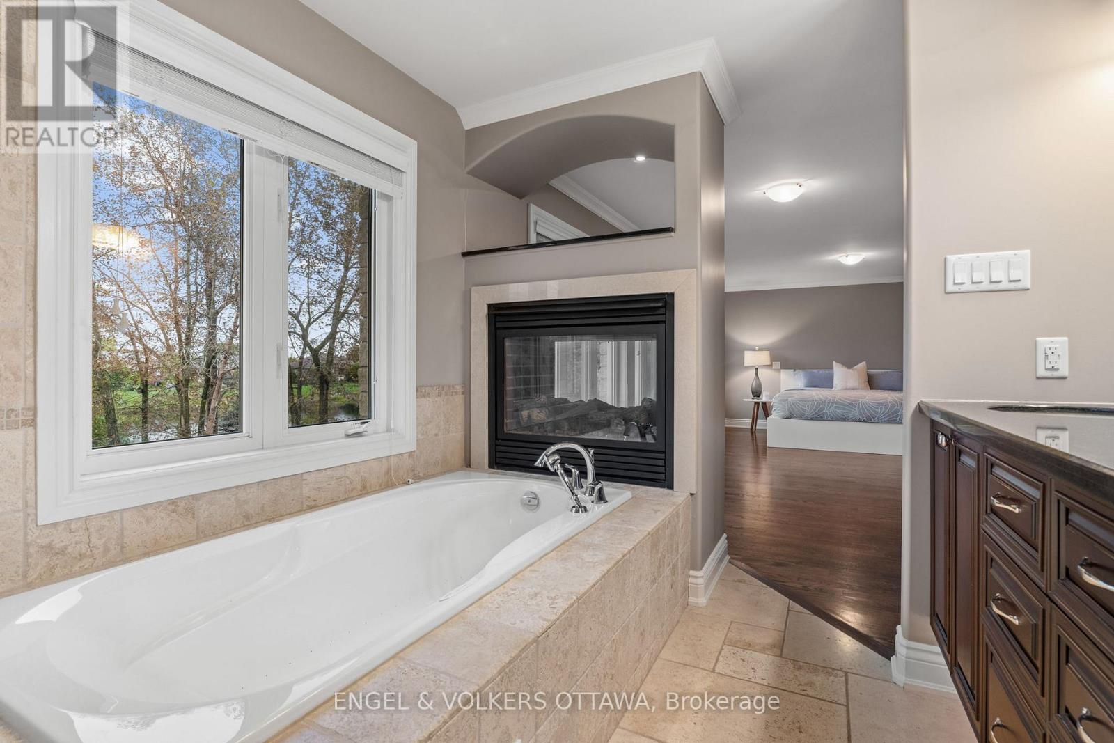 6808 Suncrest Drive, Ottawa, Ontario  K4P 0B2 - Photo 28 - X13089574