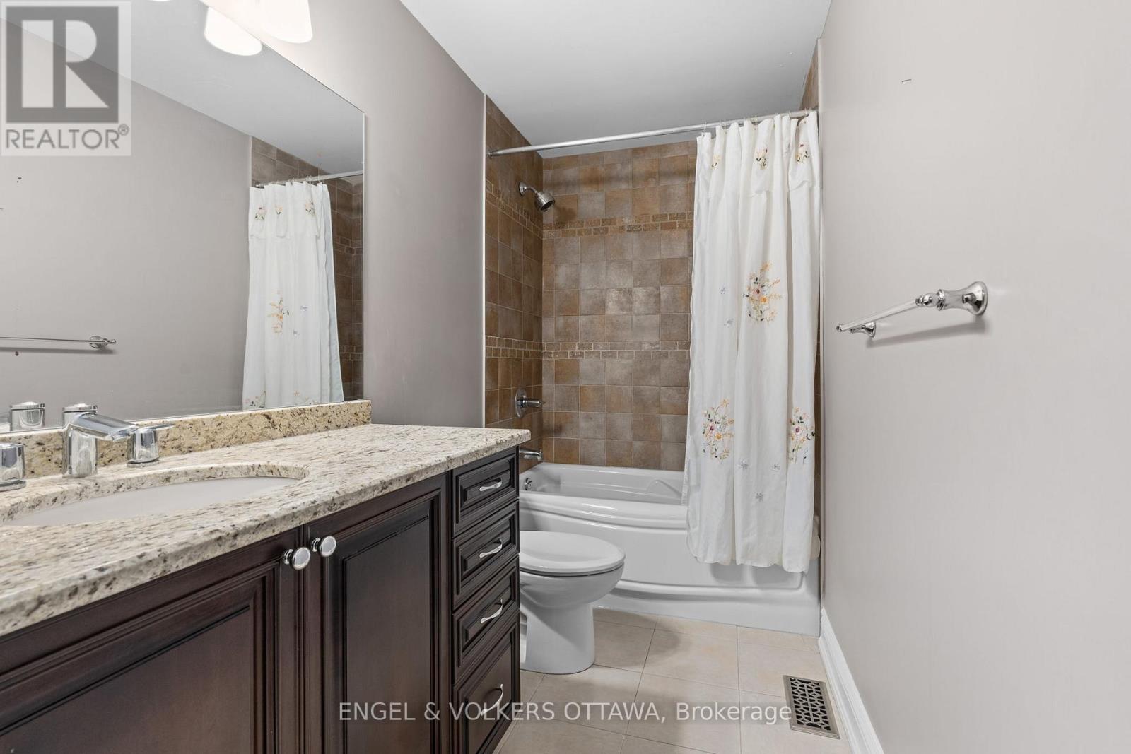 6808 Suncrest Drive, Ottawa, Ontario  K4P 0B2 - Photo 33 - X13089574