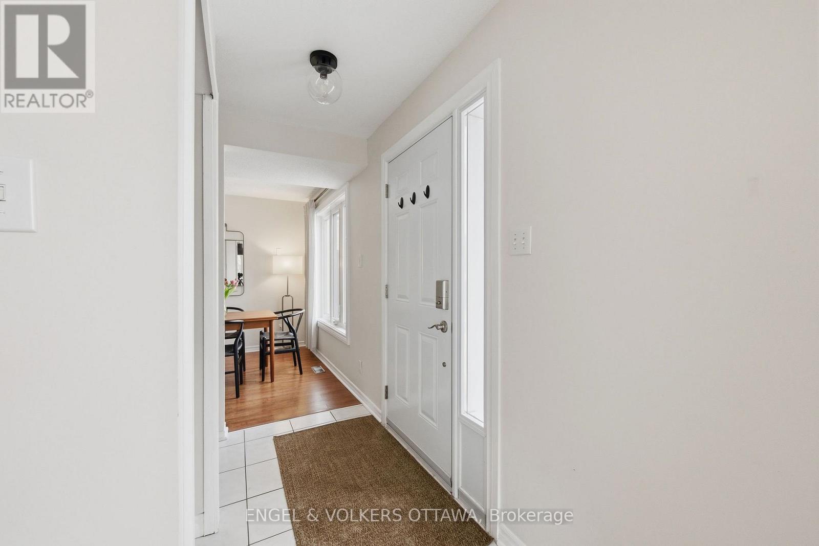 150 Forward Avenue, Ottawa, Ontario  K1Y 1K9 - Photo 3 - X13089618