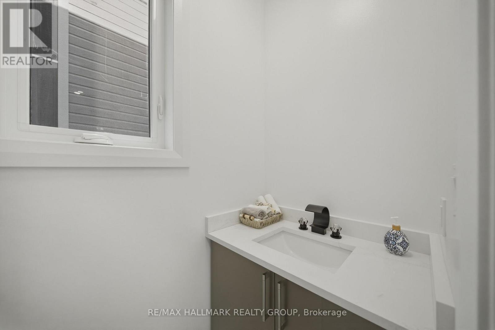 6933 Notre Dame Street, Ottawa, Ontario  K1C 1H6 - Photo 6 - X13089636