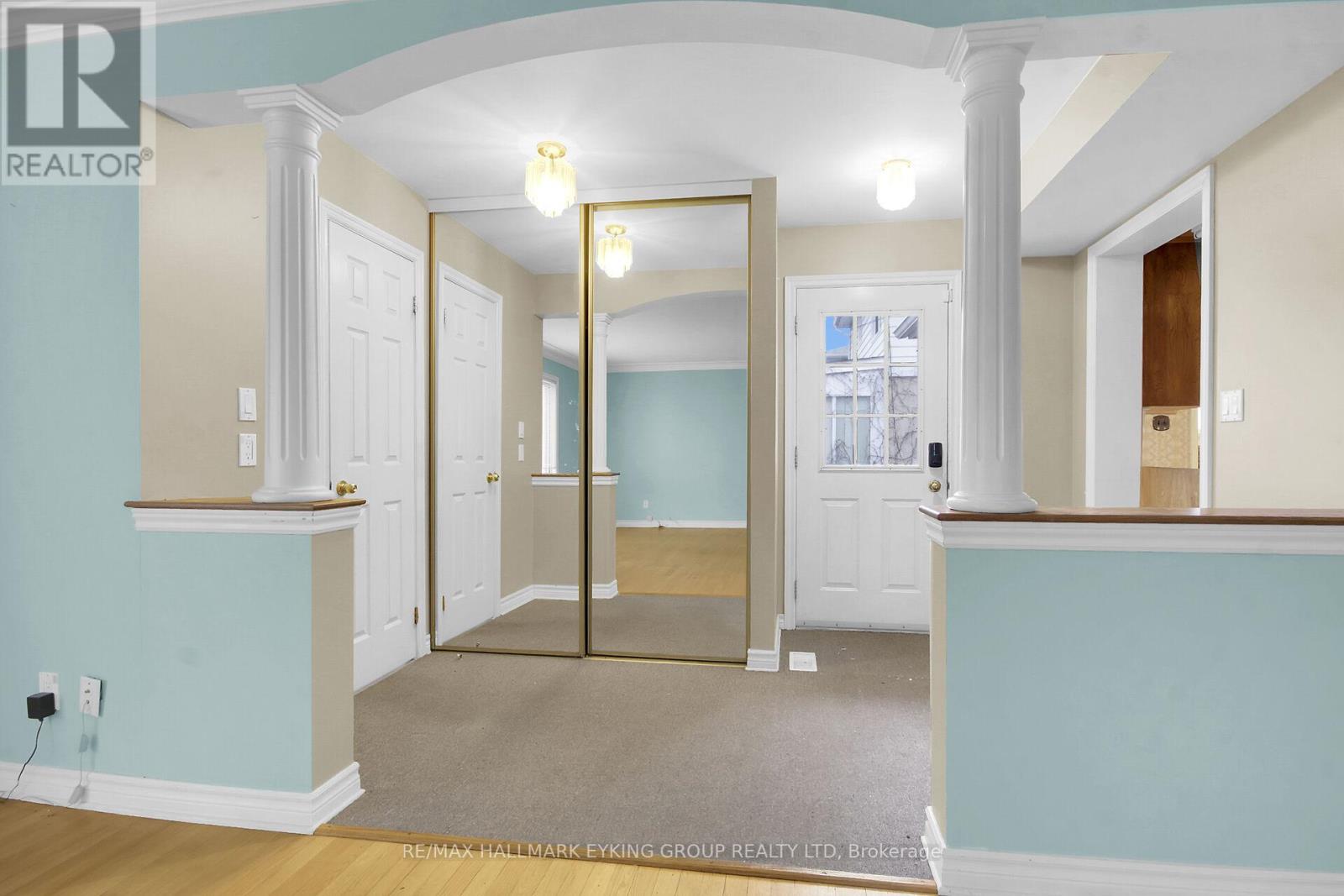 2018 Olympia Crescent, Ottawa, Ontario  K1G 2B4 - Photo 10 - X13089652