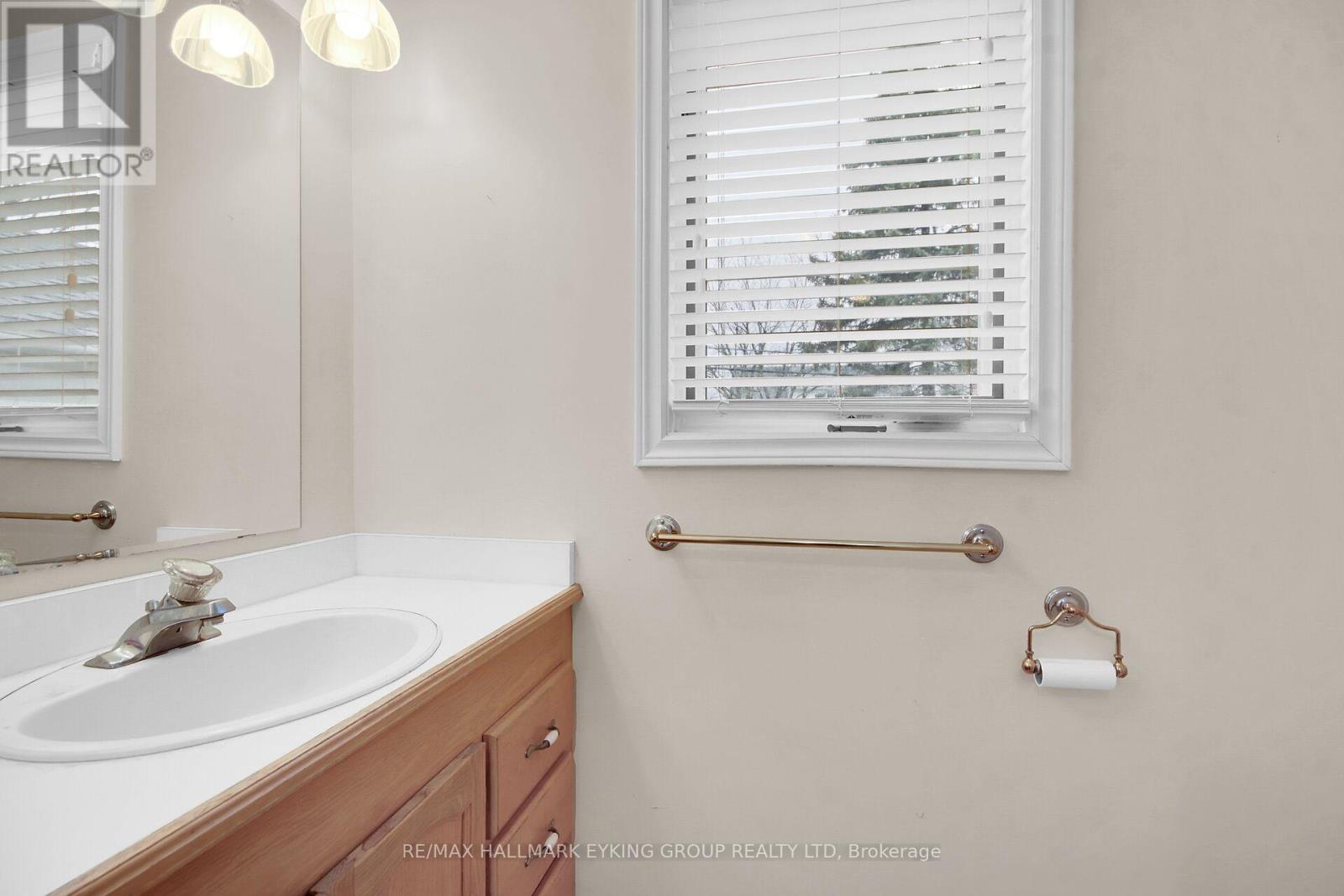 2018 Olympia Crescent, Ottawa, Ontario  K1G 2B4 - Photo 25 - X13089652