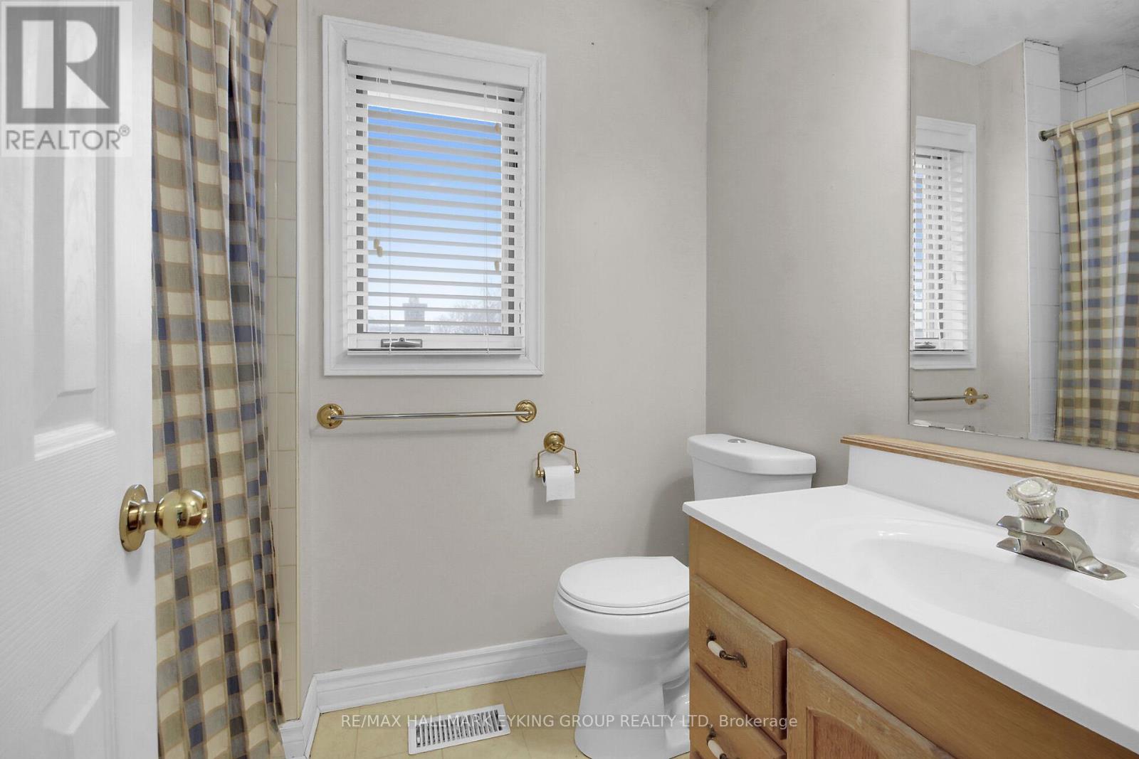 2018 Olympia Crescent, Ottawa, Ontario  K1G 2B4 - Photo 27 - X13089652