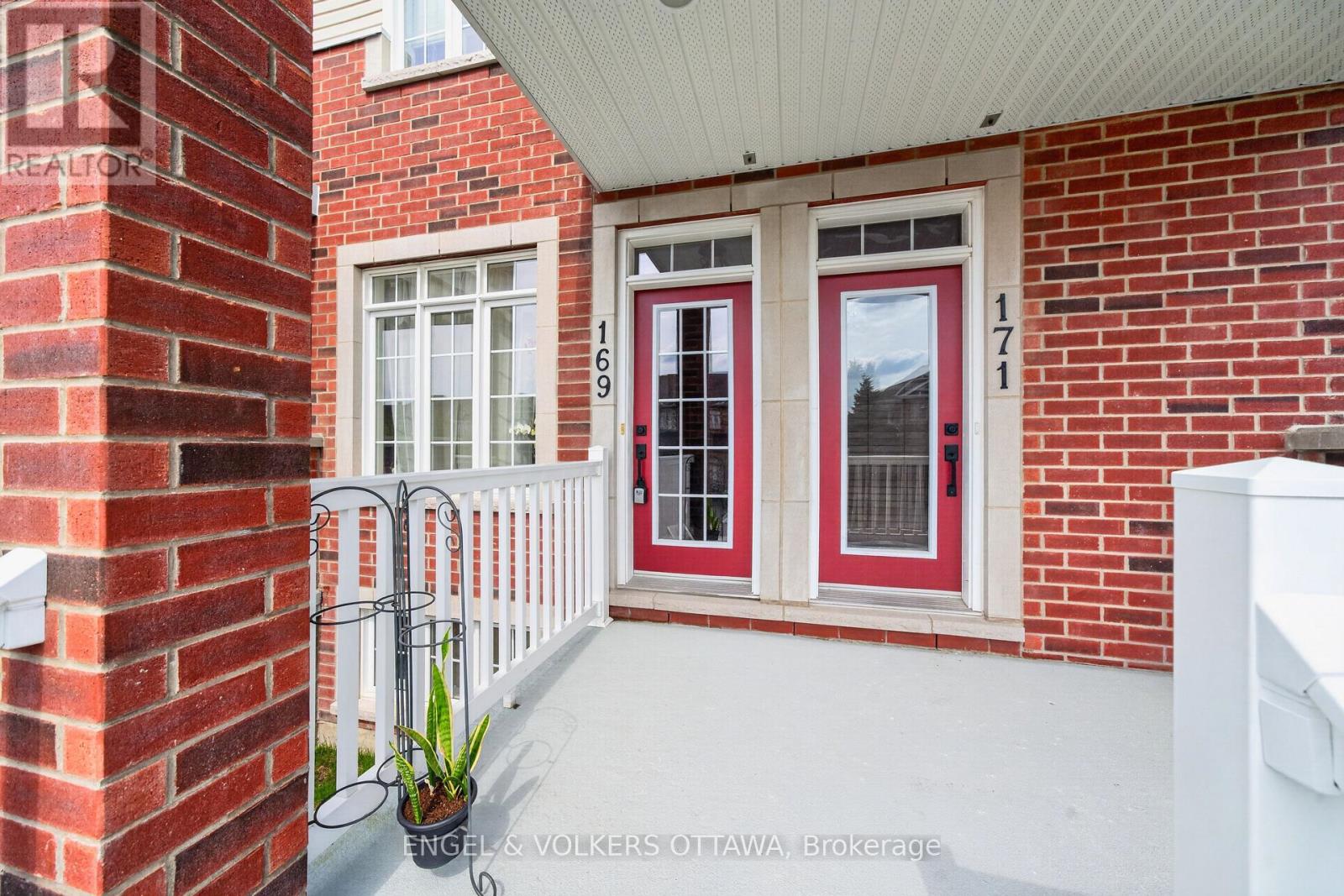 77 - 169 Eye Bright Crescent, Ottawa, Ontario  K1V 2K5 - Photo 2 - X13089734