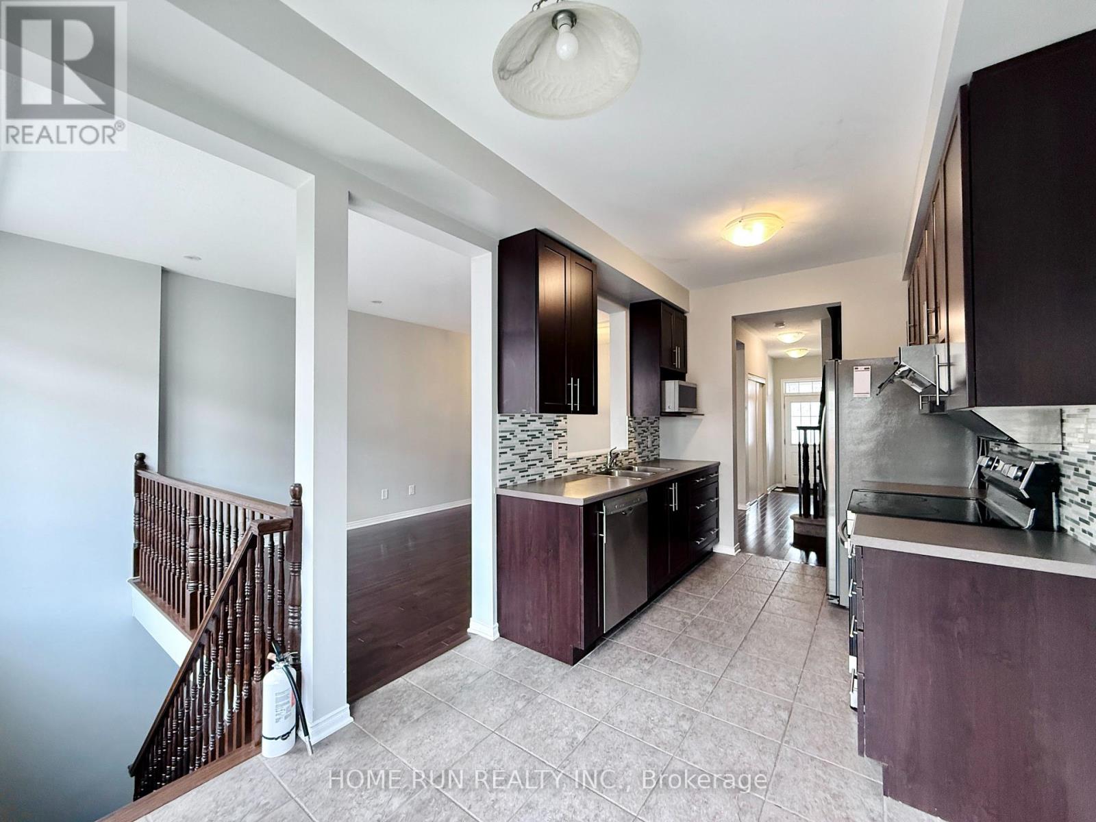 183 Laramie Crescent, Ottawa, Ontario  K2J 5Y3 - Photo 9 - X13089782