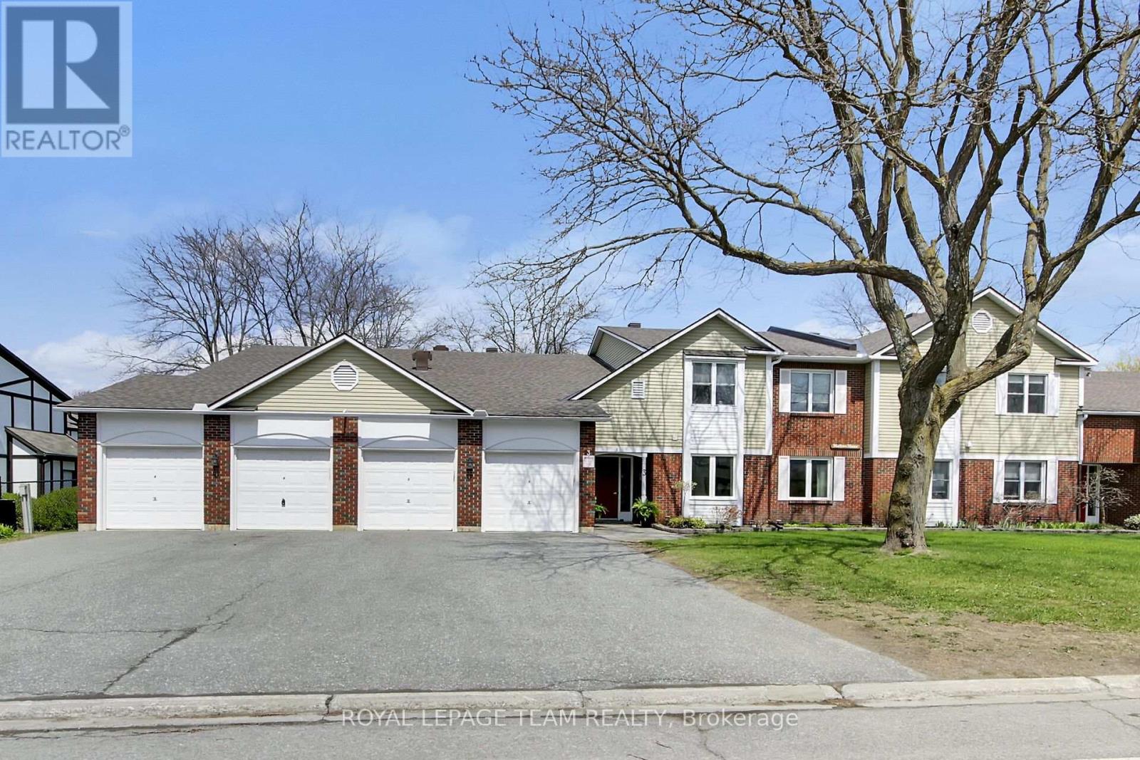 3B HARNESS LANE, Ottawa, Ontario