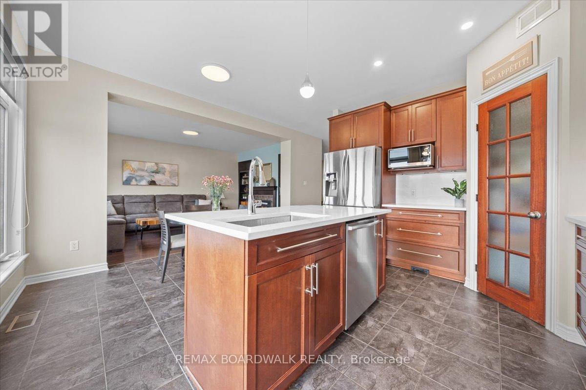 816 Azure Street, Ottawa, Ontario  K4A 0T7 - Photo 17 - X13089918