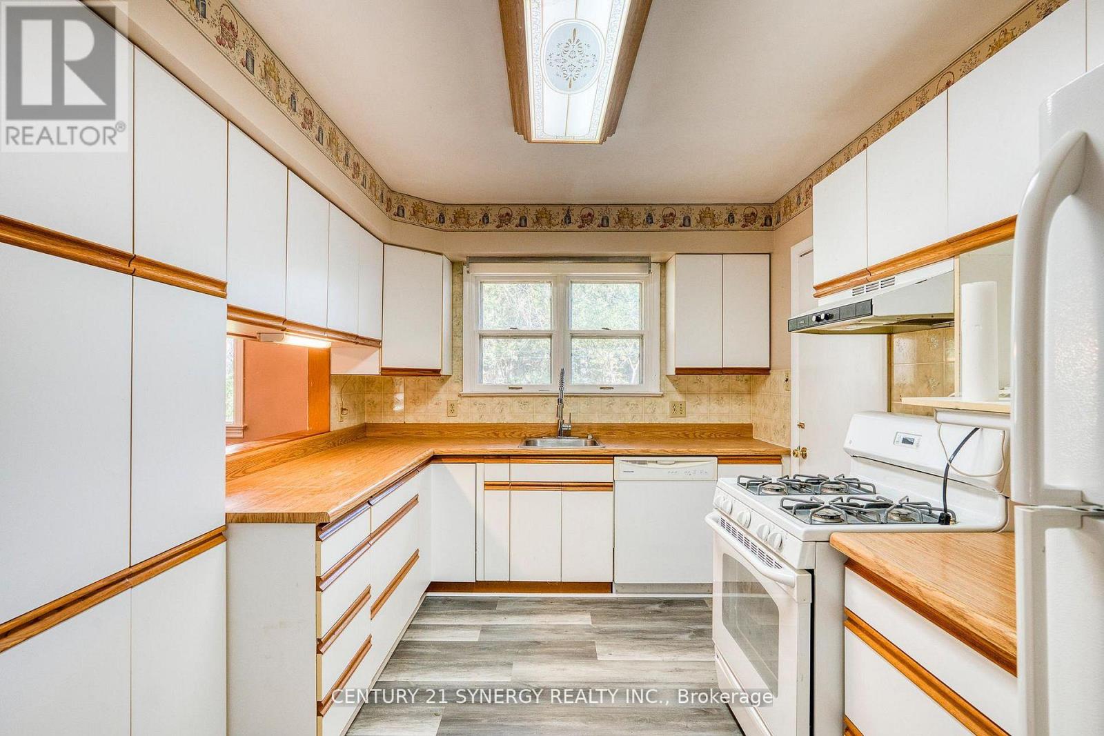 55 Drummond Street W, Perth, Ontario  K7H 2J9 - Photo 5 - X13089962