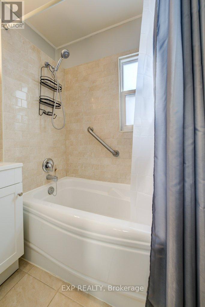 502 Britannia Avenue, Hamilton, Ontario  L8H 1Z6 - Photo 17 - X13089530