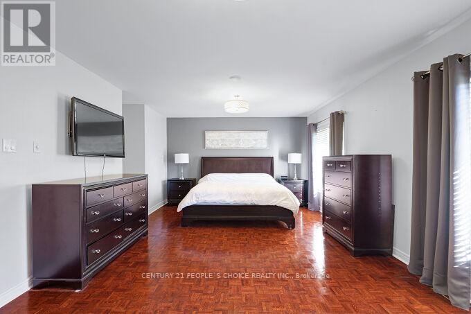 49 Humber Forest Court, Vaughan, Ontario  L4H 1N3 - Photo 14 - N12879842