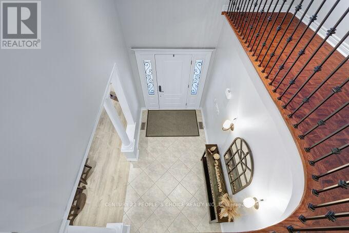 49 Humber Forest Court, Vaughan, Ontario  L4H 1N3 - Photo 13 - N12879842