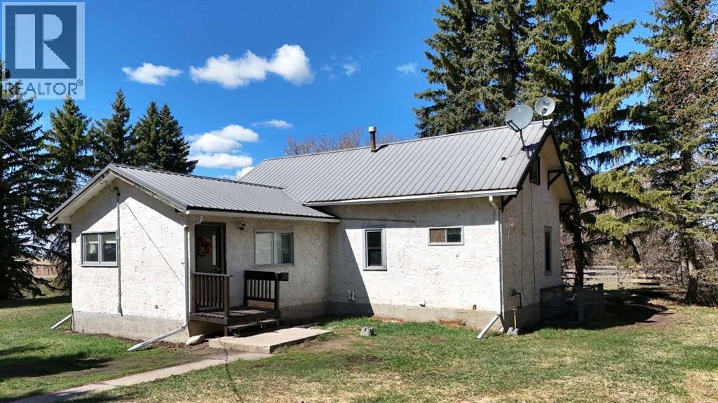 42445 Rge Rd 221, Rural Camrose County, Alberta  T0B 0H0 - Photo 3 - A2304986