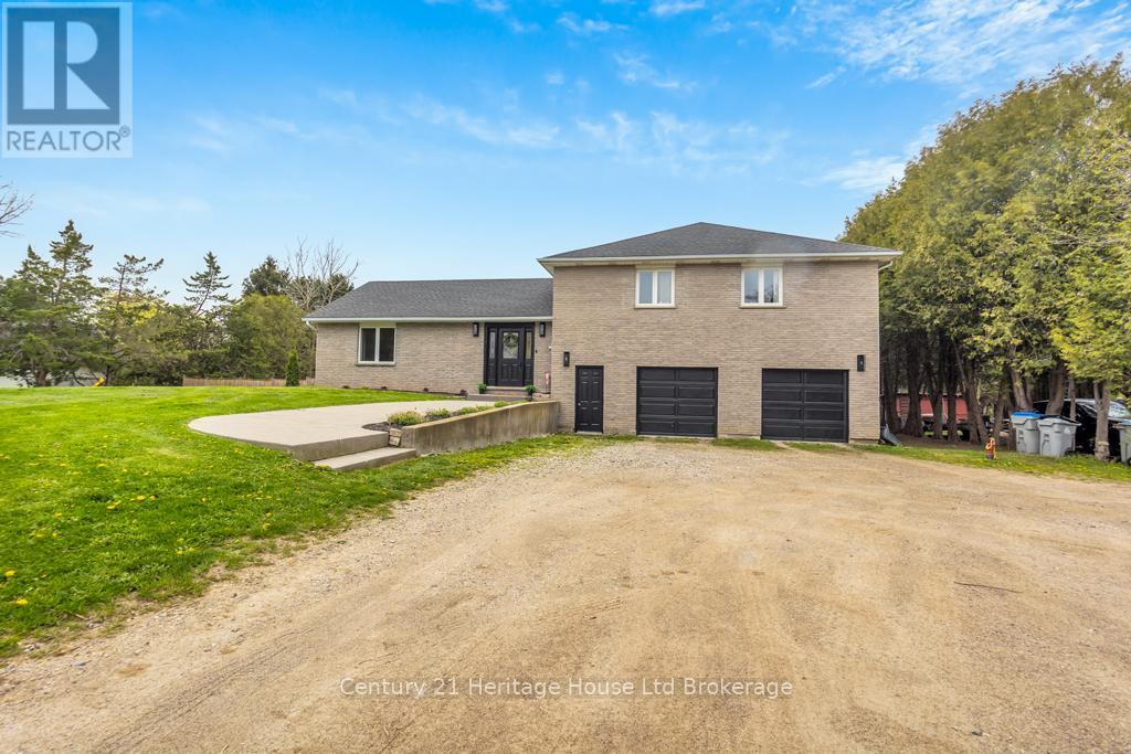 1668 Perth 123 Road