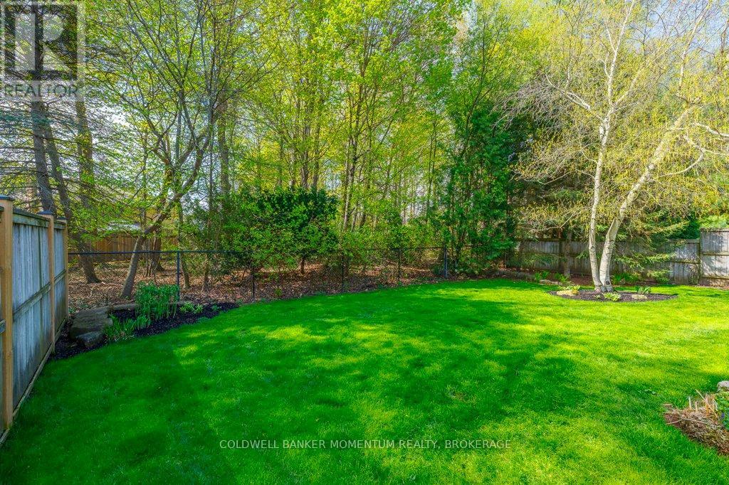 26 Spruceside Crescent, Pelham, Ontario  L3E 0G1 - Photo 38 - X13089778