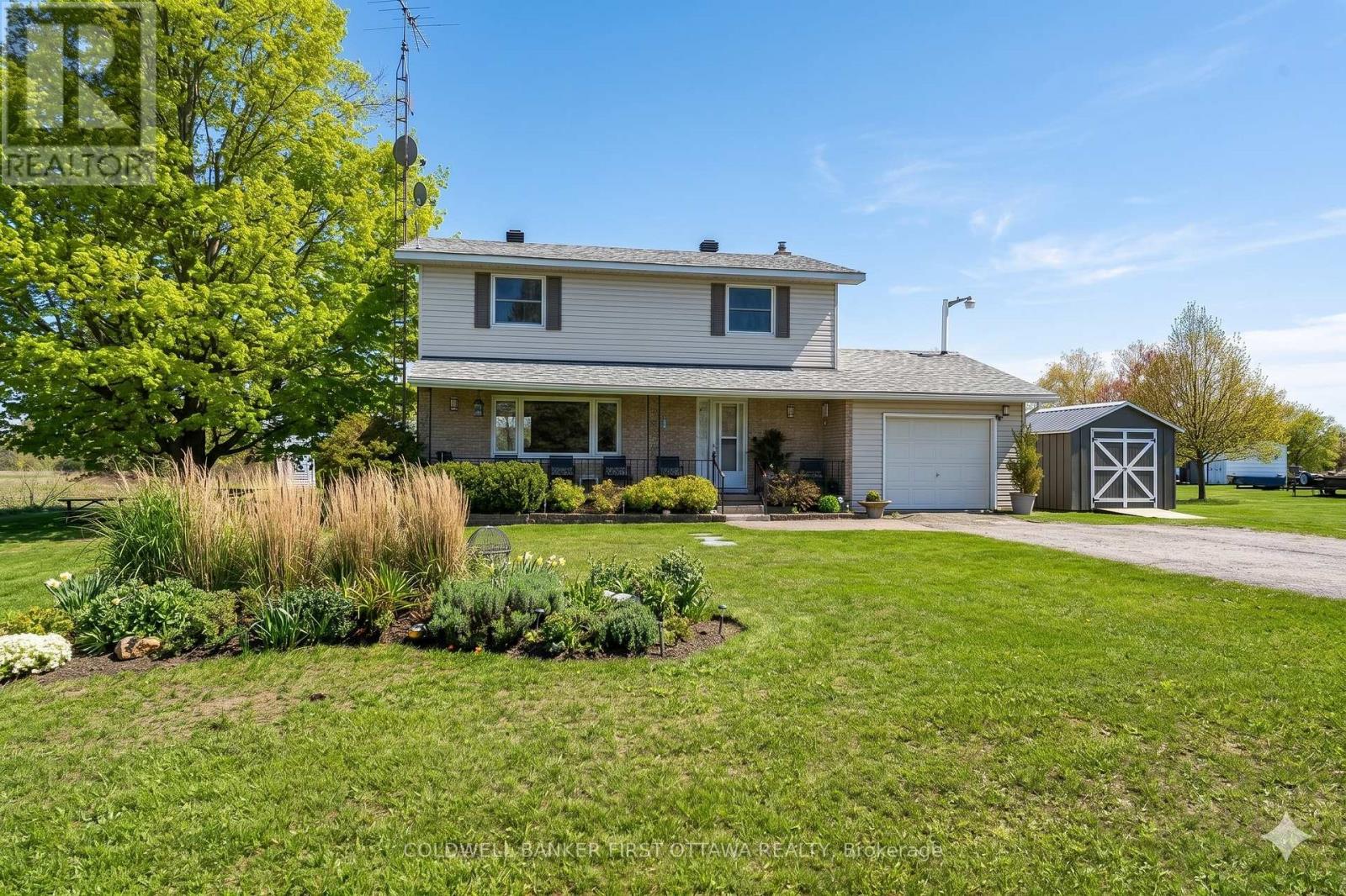 1053 MITCHELL ROAD, Lanark Highlands, Ontario