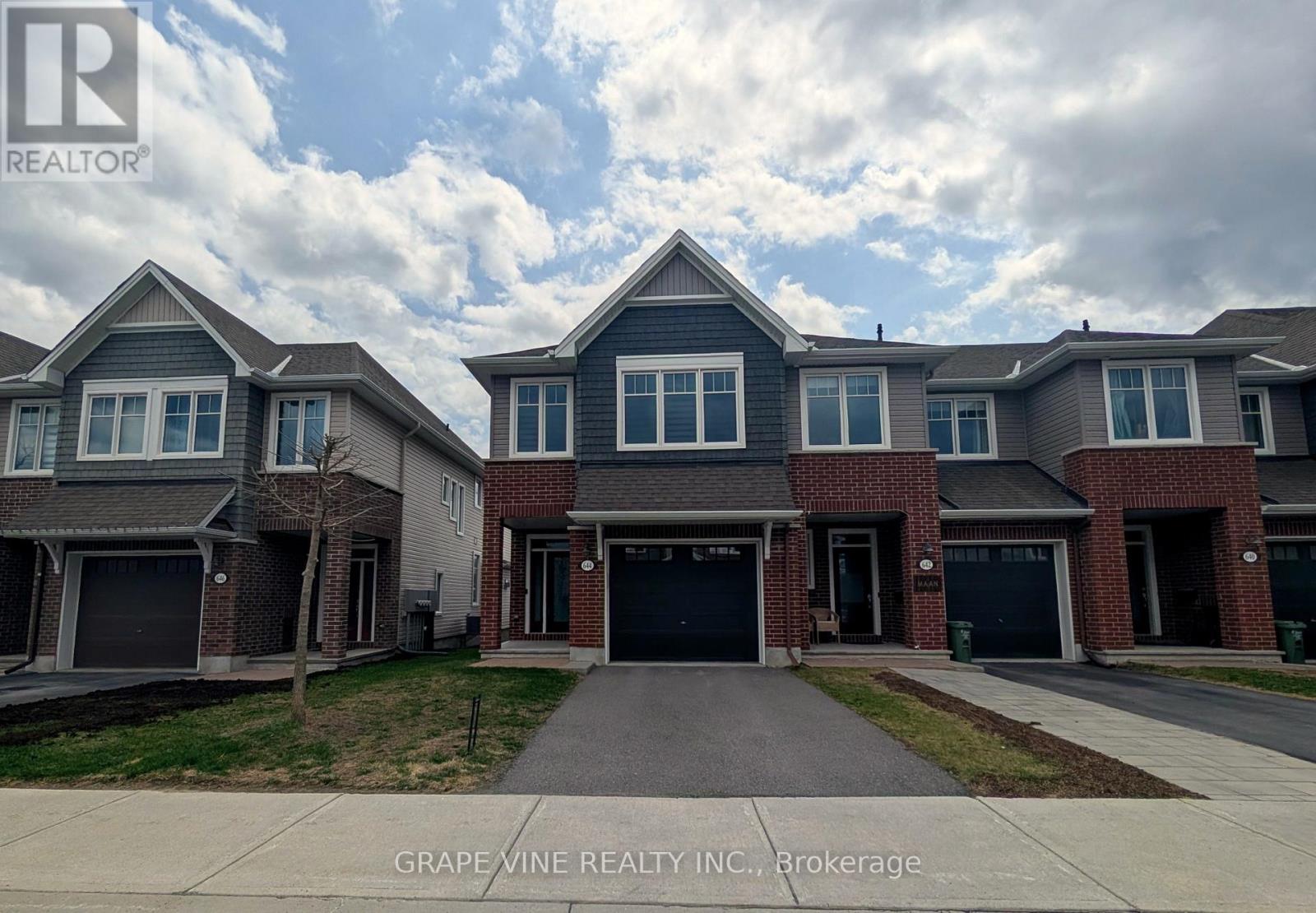 644 VIVERA PLACE, Ottawa, Ontario