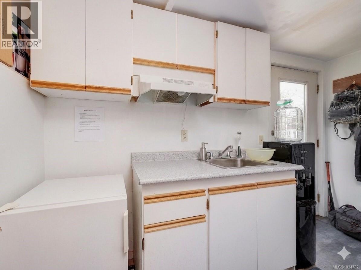 4071 Cedar Hill Rd, Saanich, British Columbia  V8N 3C2 - Photo 18 - 1034702