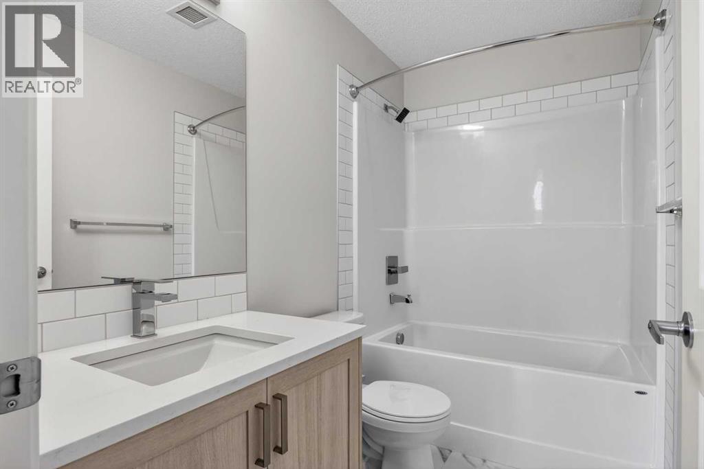 1206, 33 Carringham Gate NW, Calgary, Alberta  T3P 2H6 - Photo 21 - A2307634