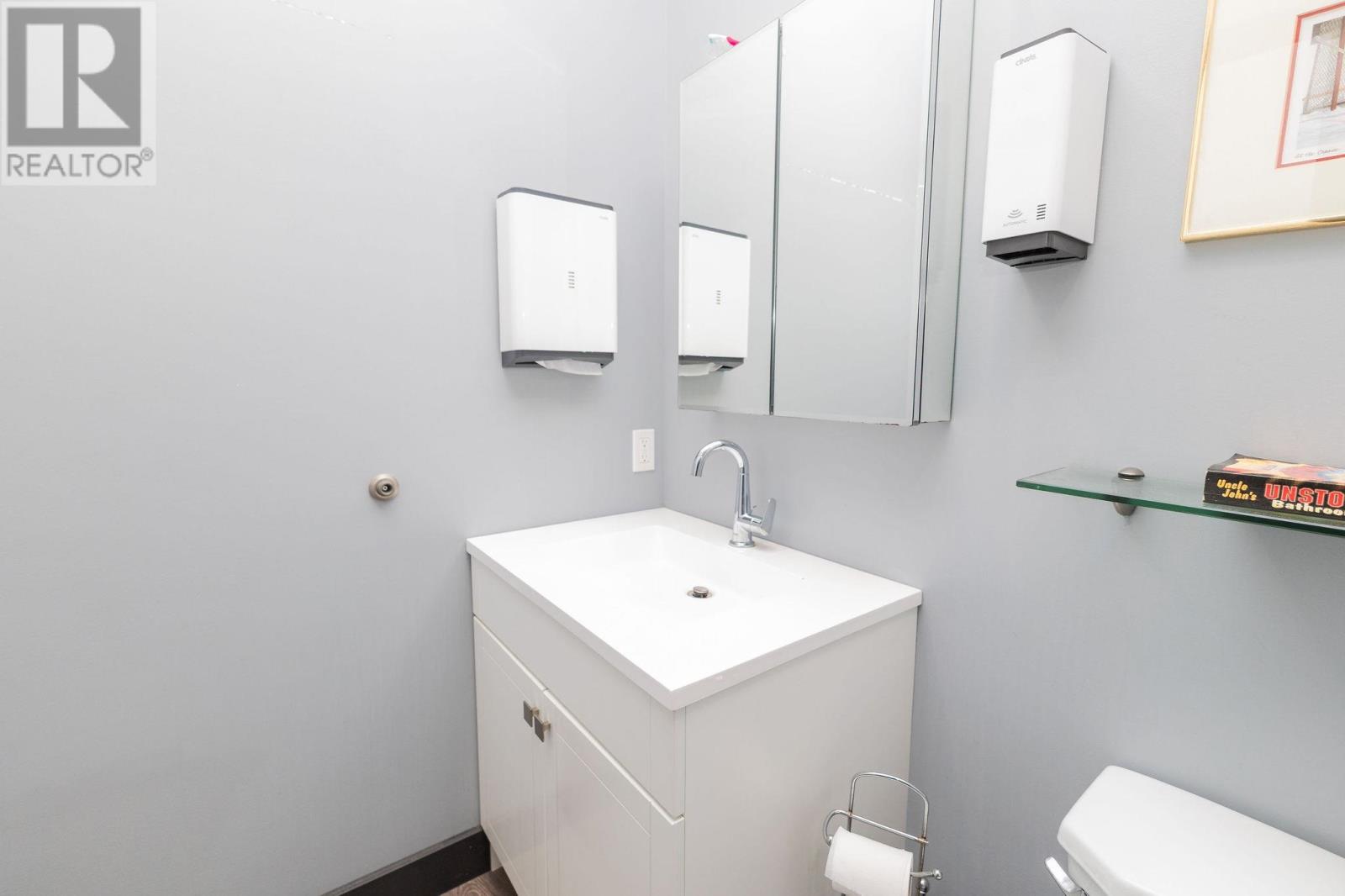 644 Queen St E, Sault Ste. Marie, Ontario  P6A 2A4 - Photo 36 - SM252952