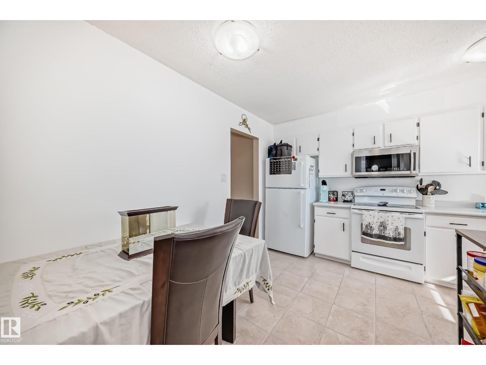 11323 162 Av Nw, Edmonton, Alberta  T5X 2L3 - Photo 9 - E4481846