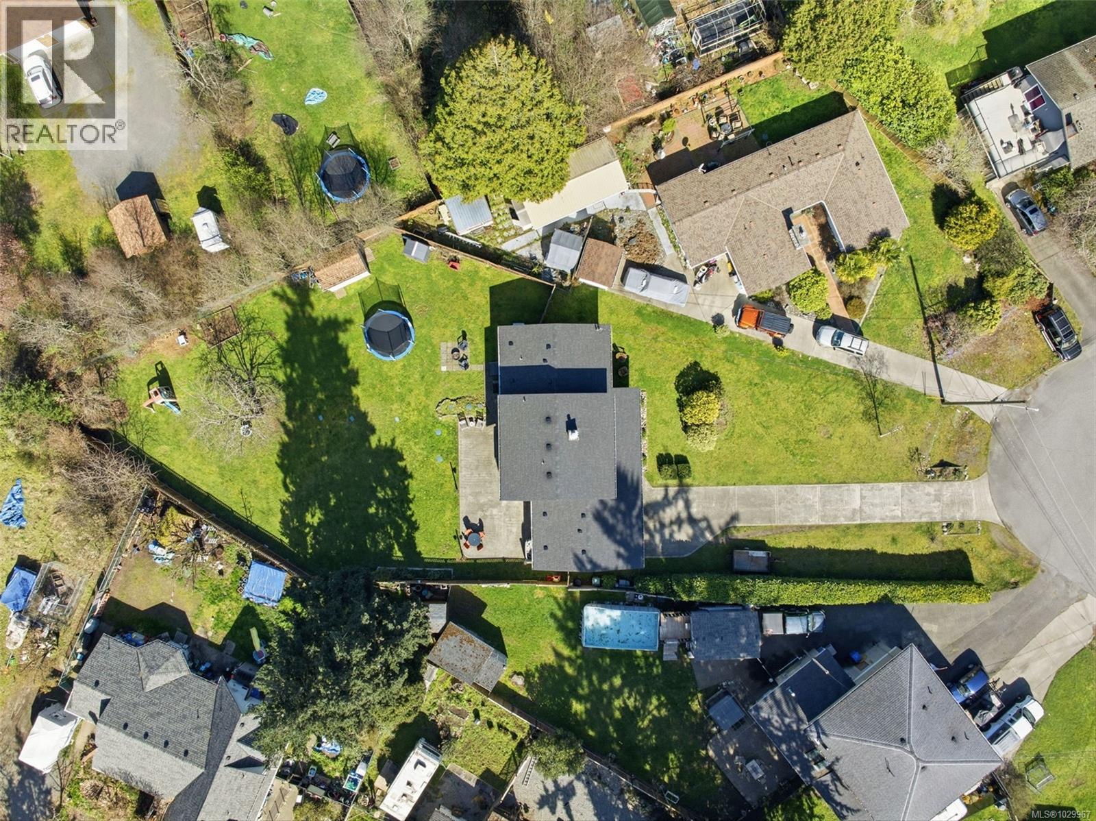 728 Heaslip Pl, Colwood, British Columbia  V9B 4W1 - Photo 3 - 1029967