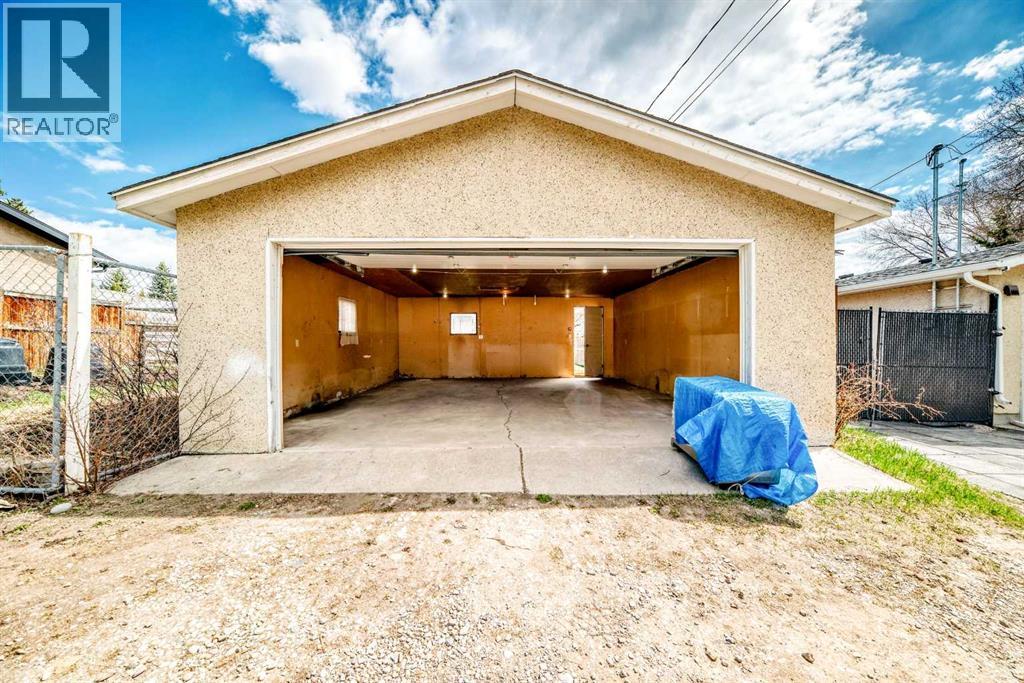 8623 Alanwood Street SE, Calgary, Alberta  T2H 1R9 - Photo 34 - A2306367