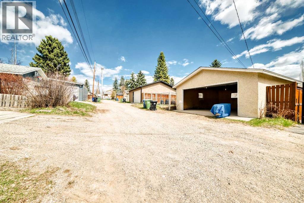 8623 Alanwood Street SE, Calgary, Alberta  T2H 1R9 - Photo 35 - A2306367