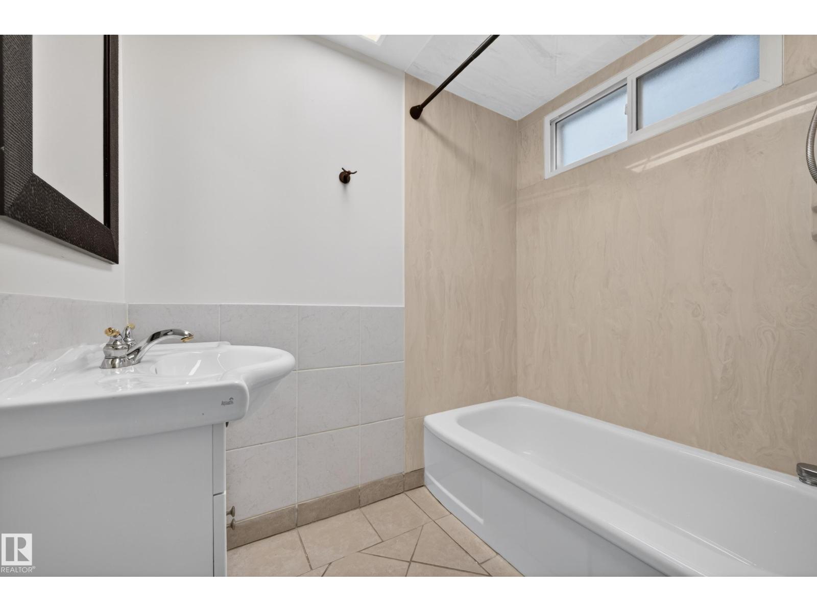 10740 44 St Nw, Edmonton, Alberta  T6A 1W4 - Photo 28 - E4485935