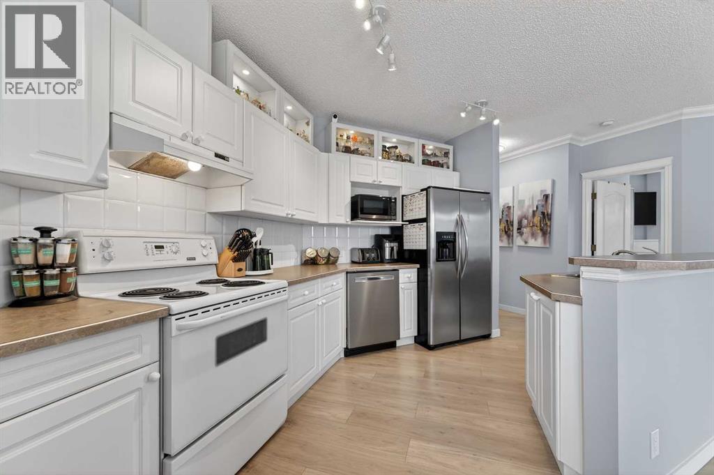 102, 78 Prestwick Gardens SE, Calgary, Alberta  T2Z 3V2 - Photo 4 - A2293135