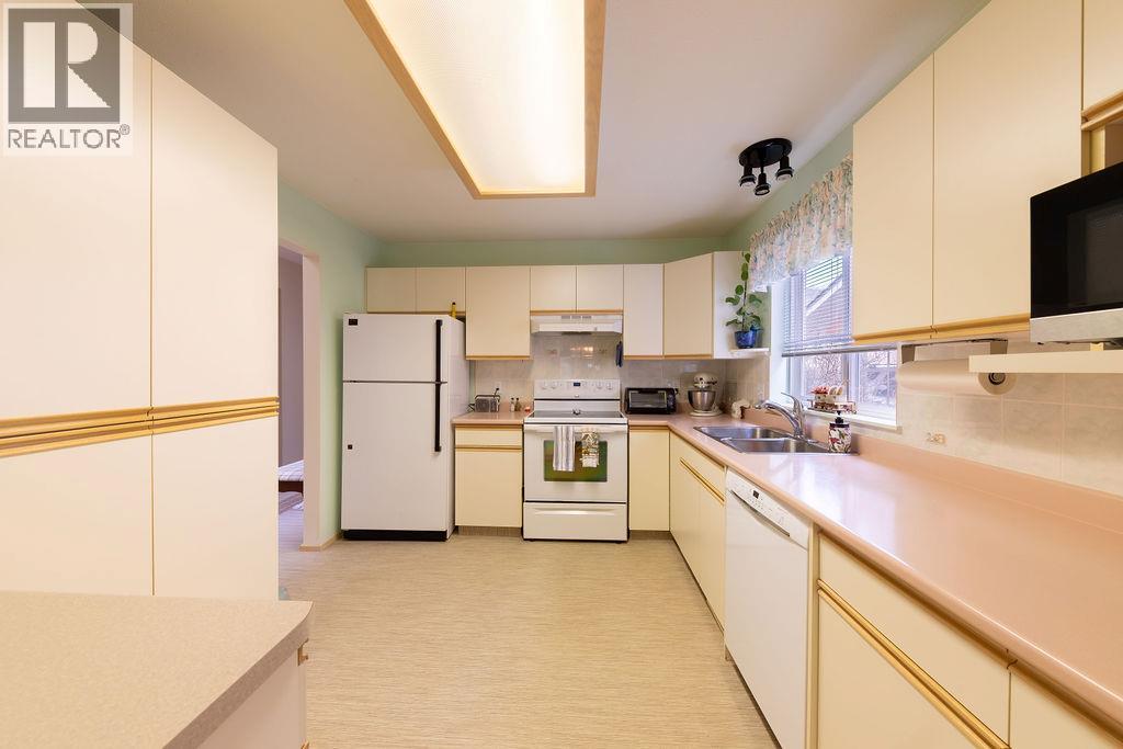 1285 14th Street Unit# 43, Kamloops, British Columbia  V2B 8K9 - Photo 5 - 10386097