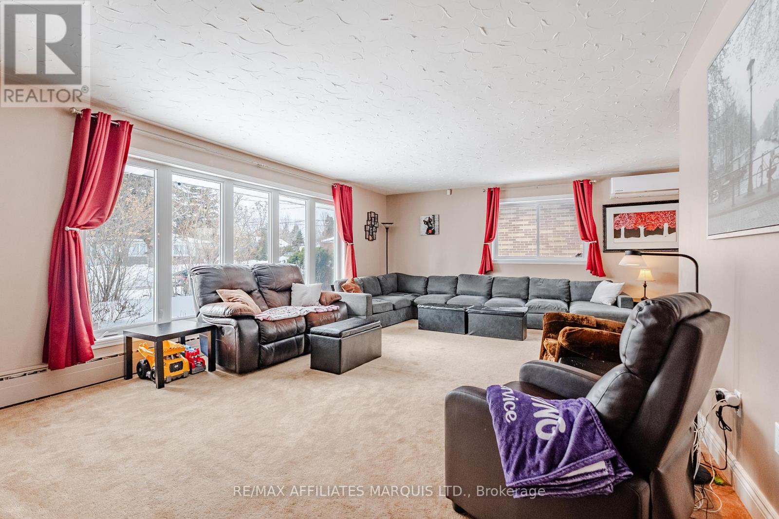 219 Pescod Avenue, Cornwall, Ontario  K6J 2H9 - Photo 6 - X12825188