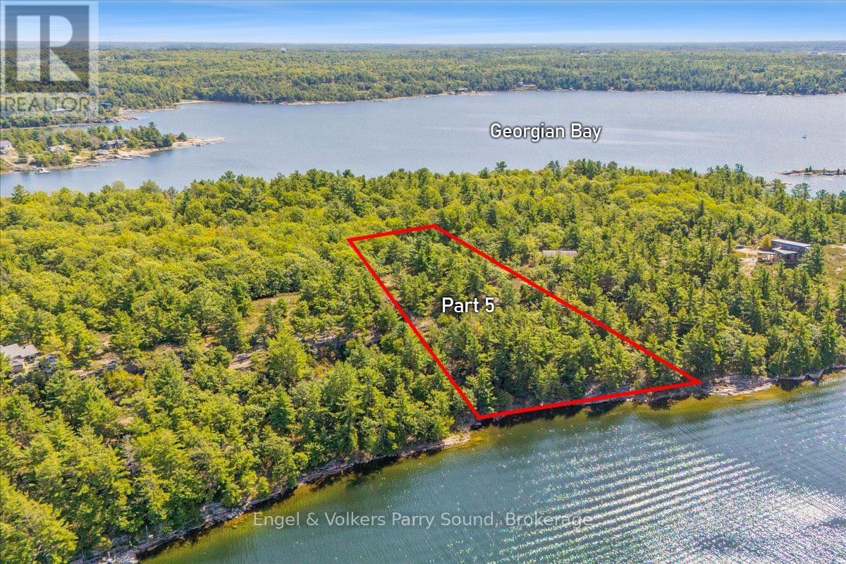 5 MA LANE, McDougall, Ontario