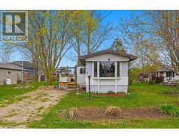 5 TRAILER PARK ROAD, Howick, Ontario