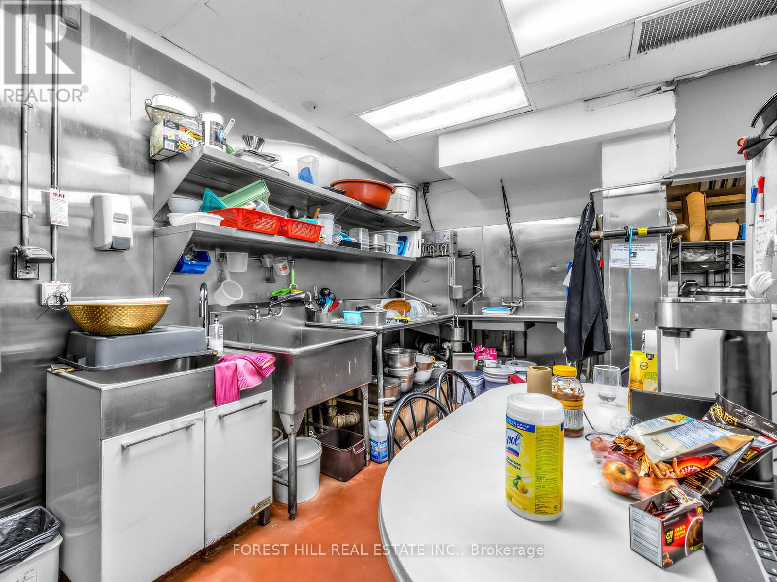 348 Broadview Avenue, Toronto, Ontario  M4M 2H1 - Photo 24 - E12850000