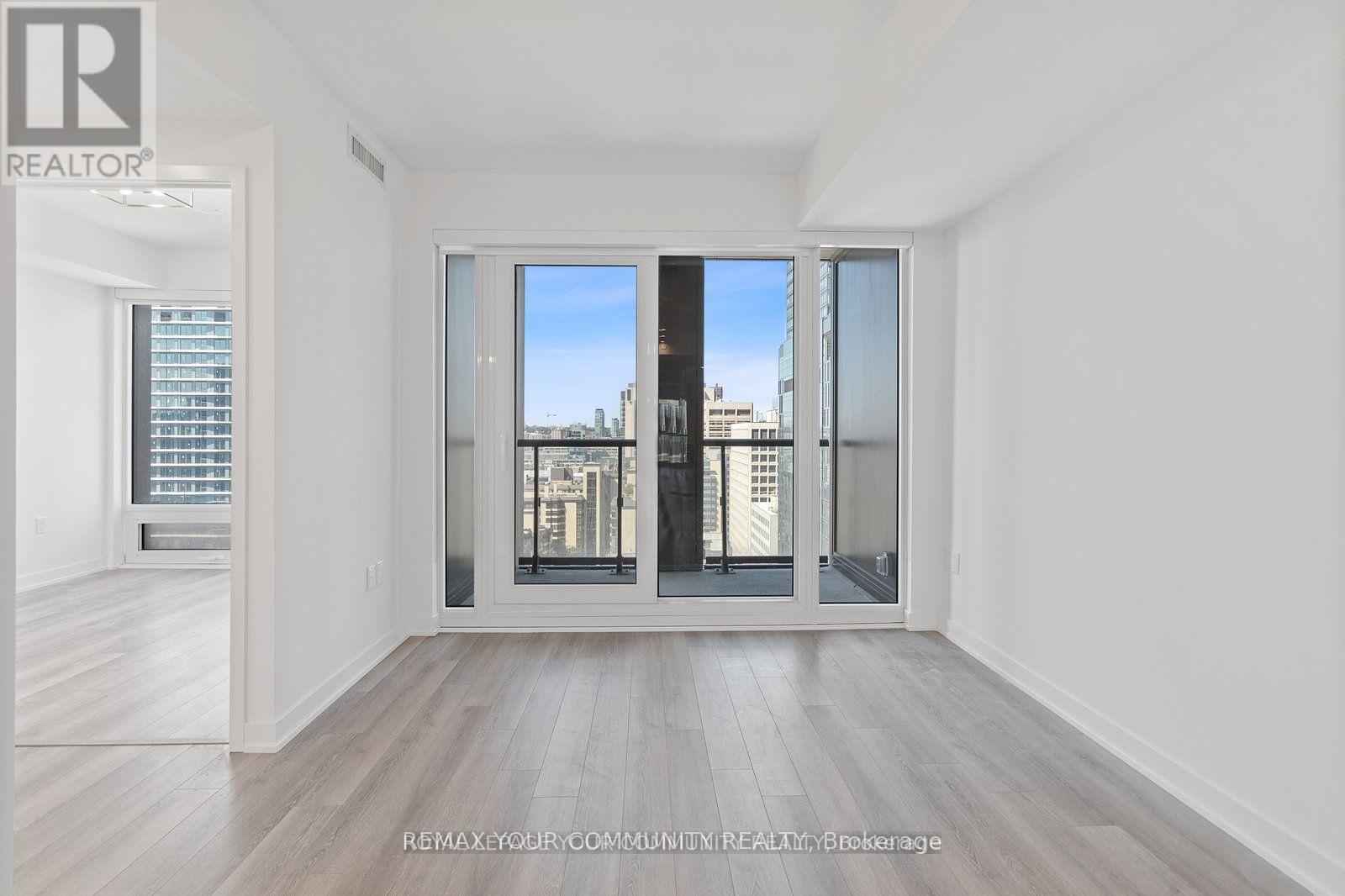 2001 - 238 Simcoe Street, Toronto, Ontario  M5T 0E2 - Photo 16 - C13089478