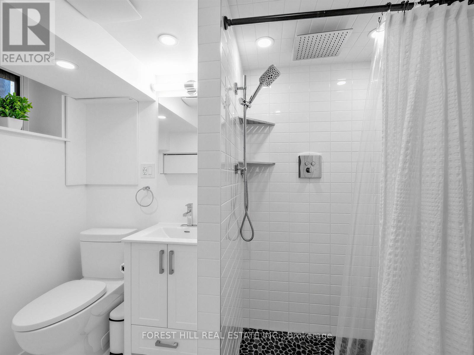 163 Rushton Road, Toronto, Ontario  M6G 3H9 - Photo 30 - C13089504