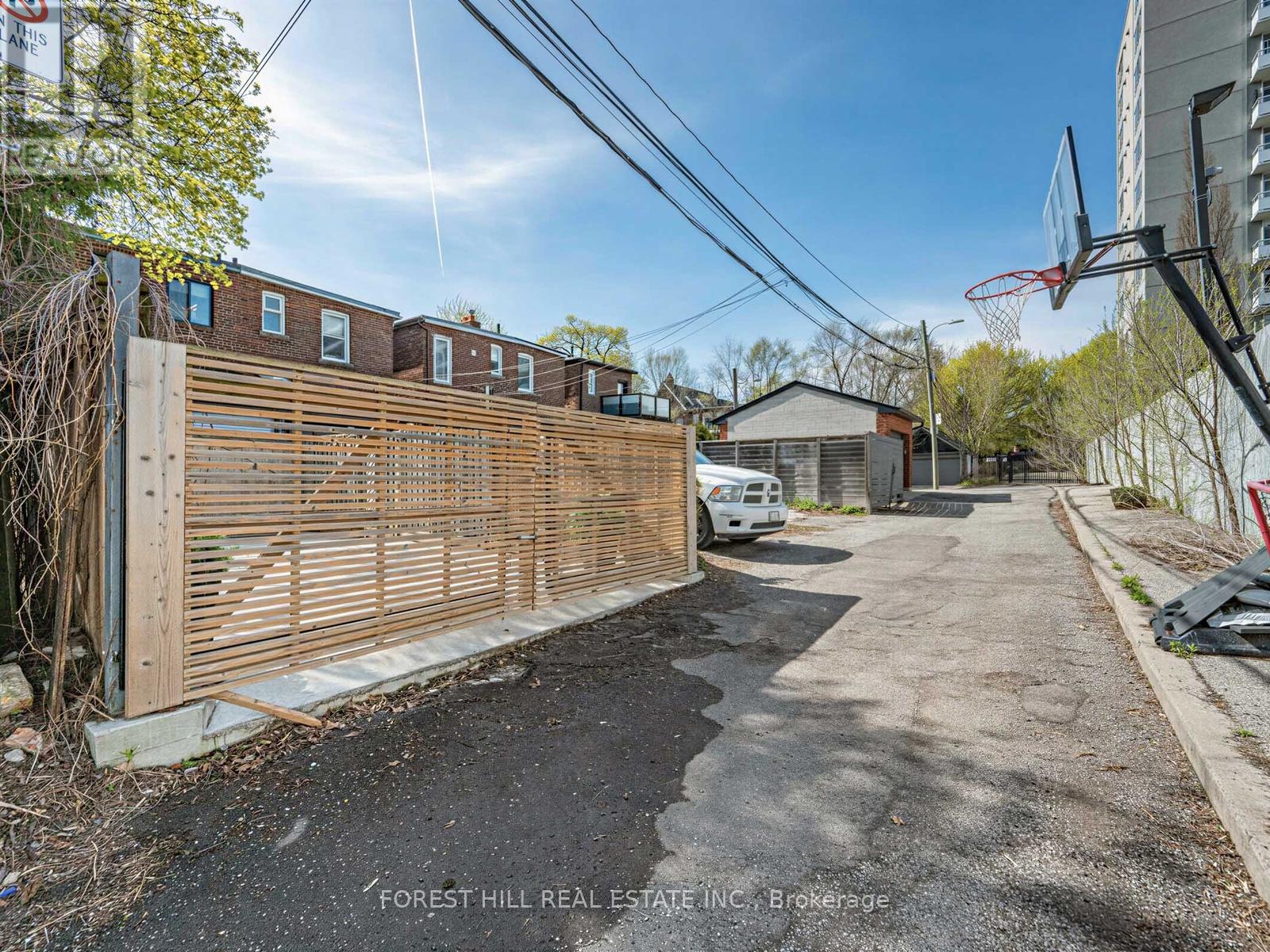 163 Rushton Road, Toronto, Ontario  M6G 3H9 - Photo 34 - C13089504