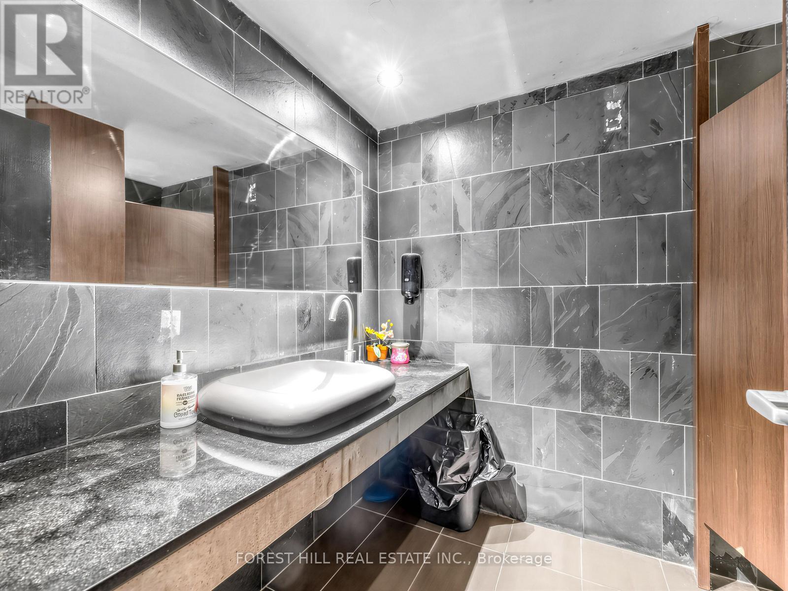 348 Broadview Avenue, Toronto, Ontario  M4M 2H1 - Photo 30 - E12850000
