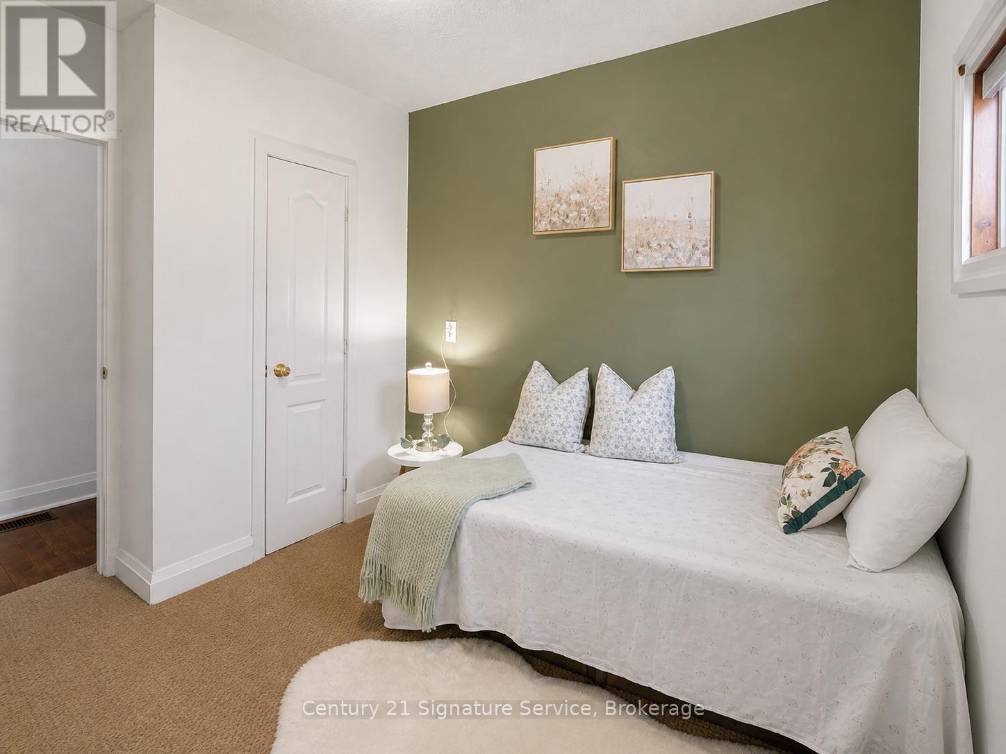 527 Westmount Avenue, Toronto, Ontario  M6E 3N6 - Photo 22 - C13089528
