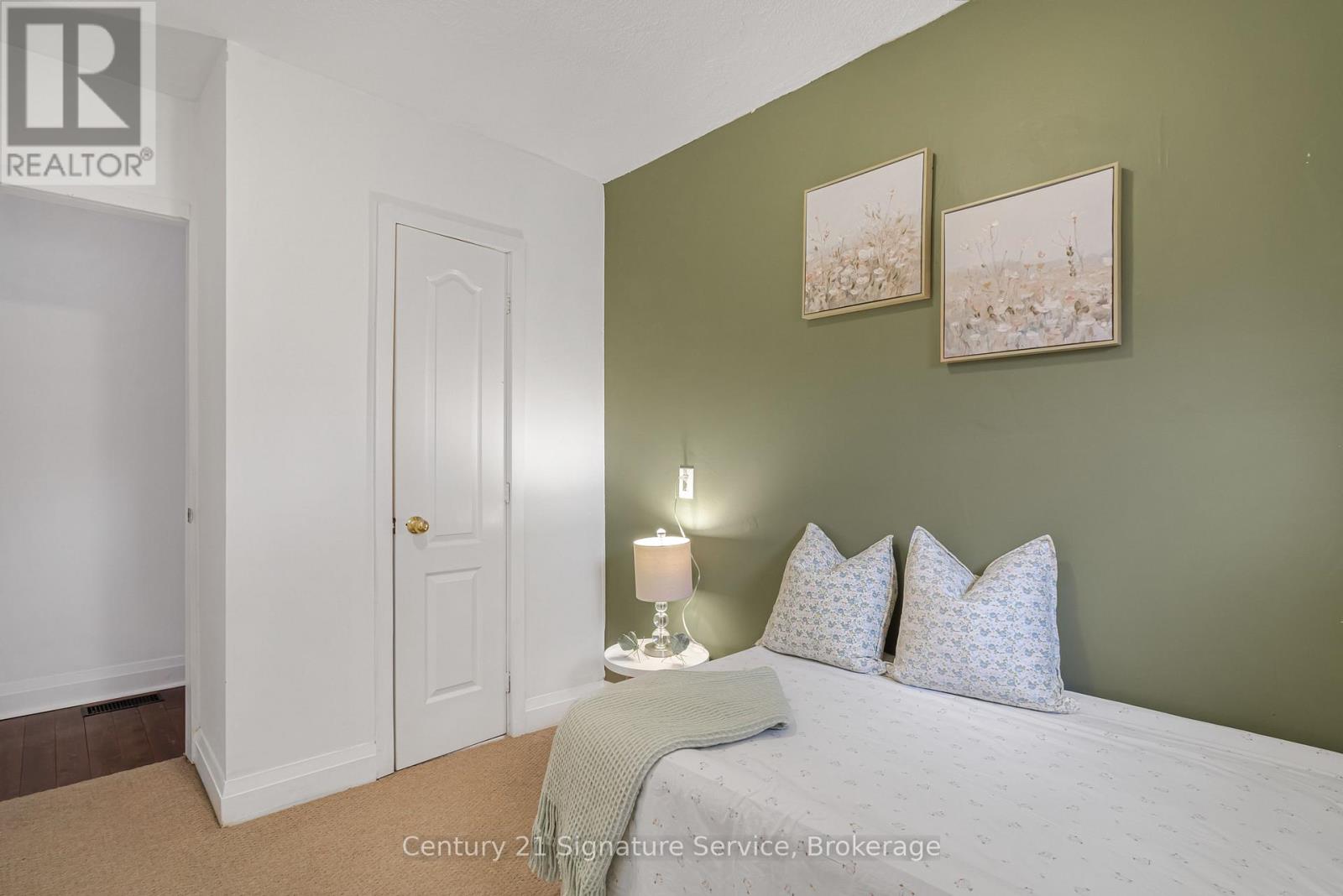 527 Westmount Avenue, Toronto, Ontario  M6E 3N6 - Photo 23 - C13089528