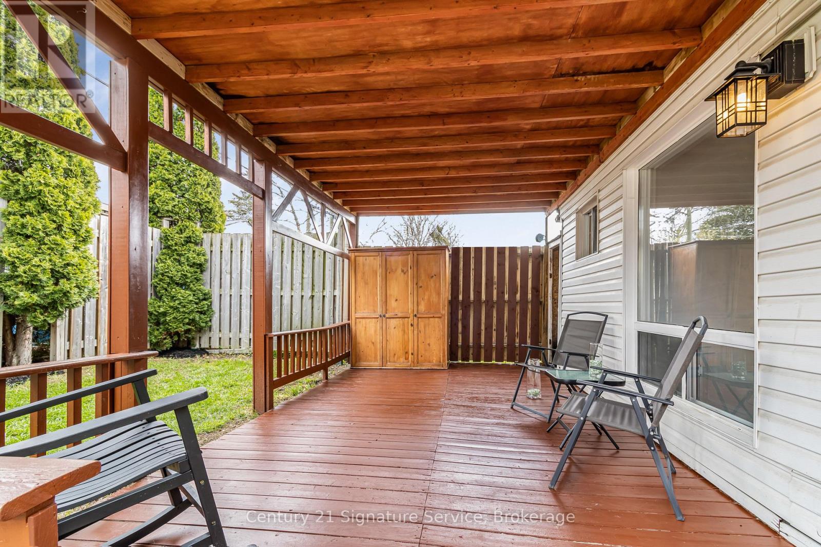527 Westmount Avenue, Toronto, Ontario  M6E 3N6 - Photo 37 - C13089528