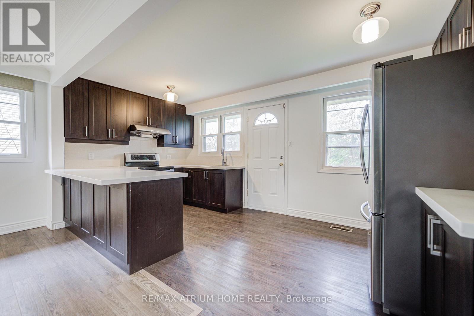 145 Fenn Avenue, Toronto, Ontario  M2P 1X8 - Photo 17 - C13089536