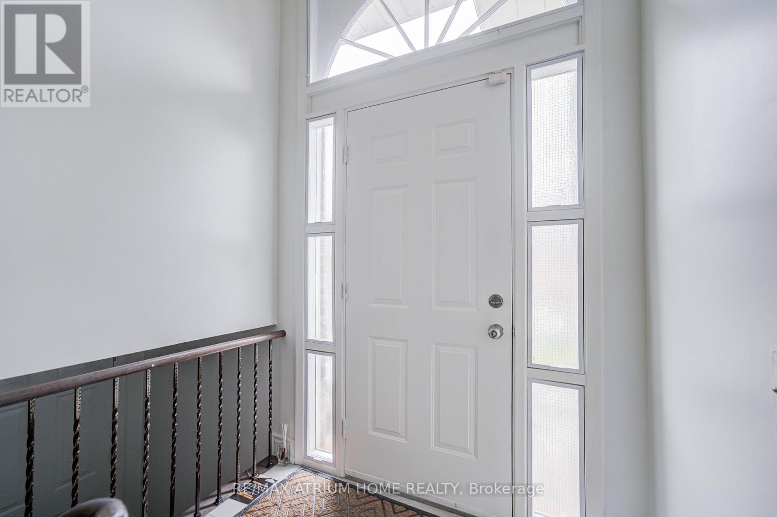145 Fenn Avenue, Toronto, Ontario  M2P 1X8 - Photo 6 - C13089536