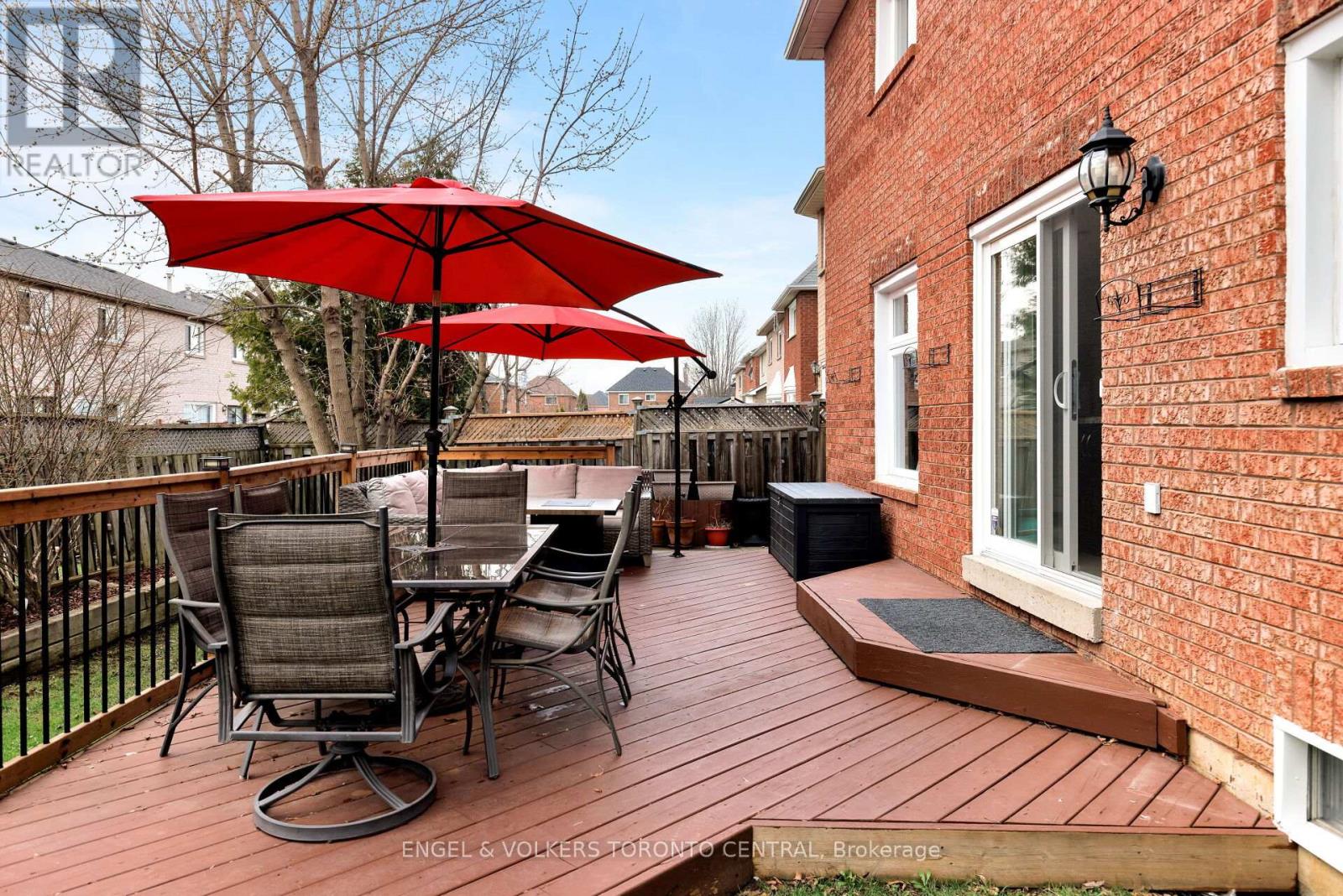 1539 Nipissing Court, Pickering, Ontario  L1V 6T8 - Photo 36 - E13003242