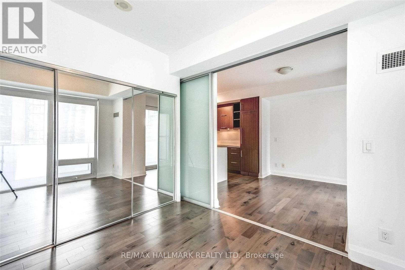 809 - 1080 Bay Street, Toronto, Ontario  M5S 0A5 - Photo 19 - C13089758