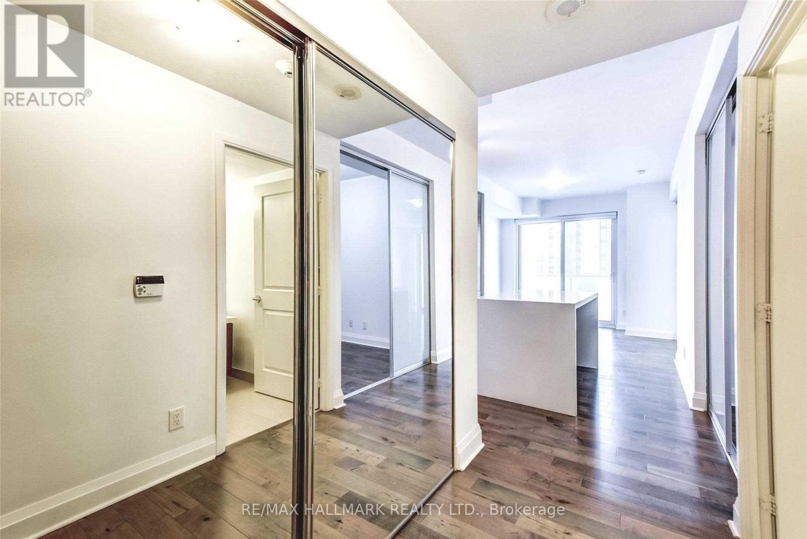 809 - 1080 Bay Street, Toronto, Ontario  M5S 0A5 - Photo 7 - C13089758