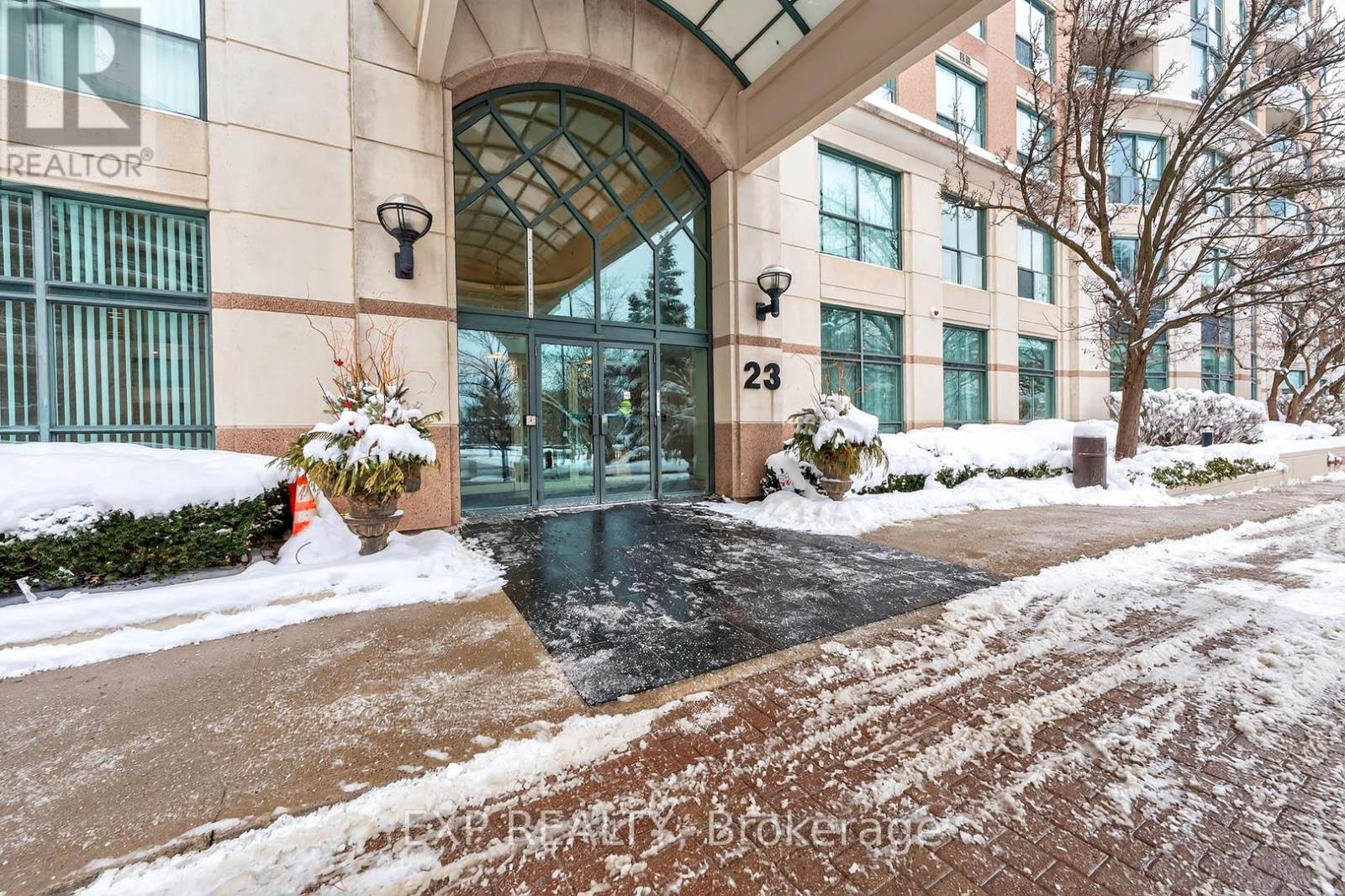 517 - 23 Lorraine Drive, Toronto, Ontario  M2N 6Z6 - Photo 4 - C13089770