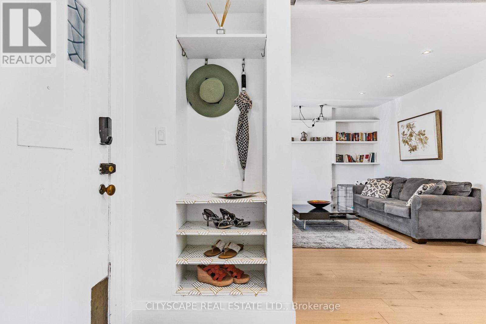 555 Castlefield Avenue, Toronto, Ontario  M5N 1L7 - Photo 18 - C13089792